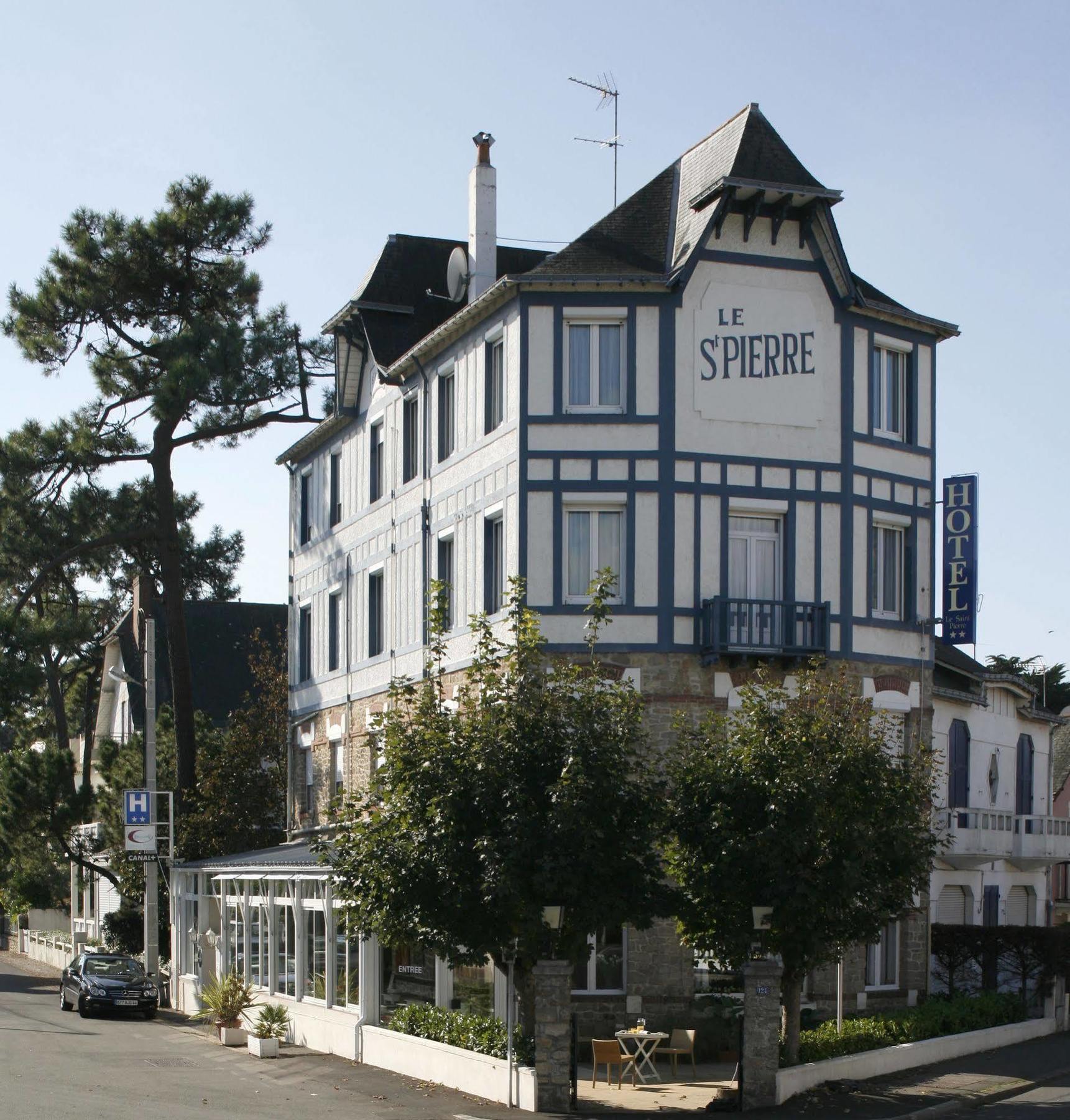 Hotel Le Saint Pierre, La Baule 外观 照片